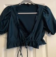 Urban Outfitters Out From Under Womens Crop  Short Sleeve Shirt Green Med