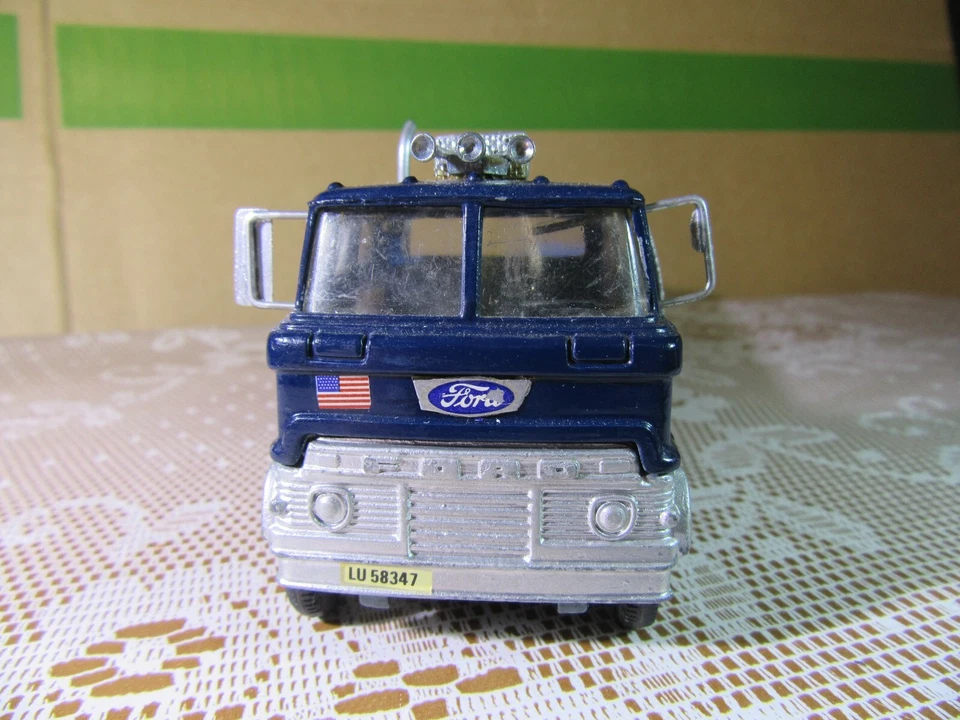 694Y Vintage 1966 Corgi Major 1137 England Cold Processed Ford Plateau 1:50 187 - Image 2 of 4