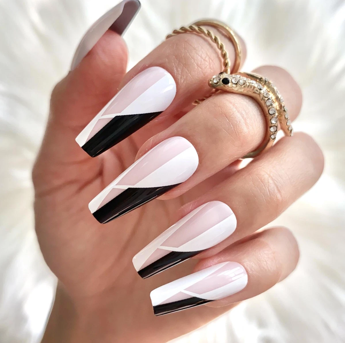 Black nail designs deals