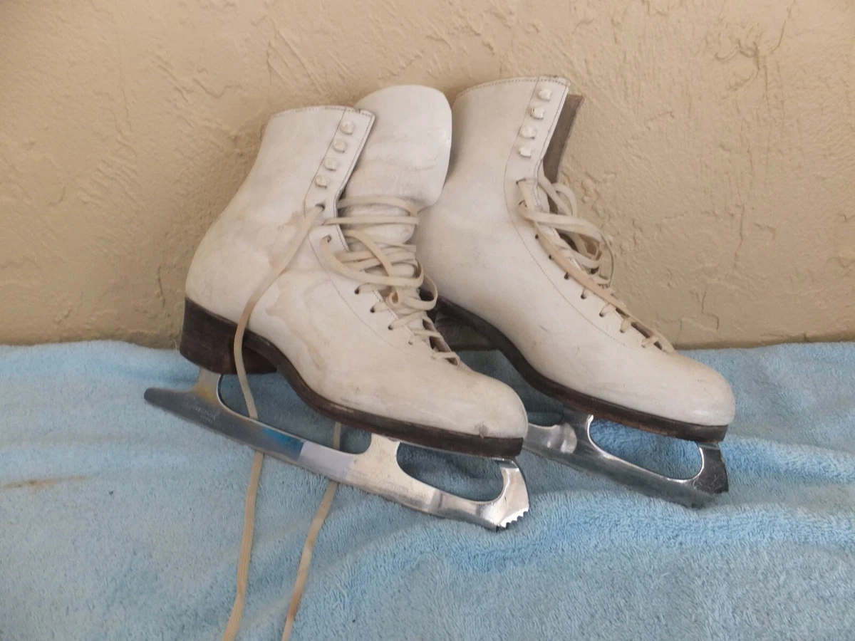 Riedell 375 B Gold Star Ladies Competition Skating Boots Size 5 1