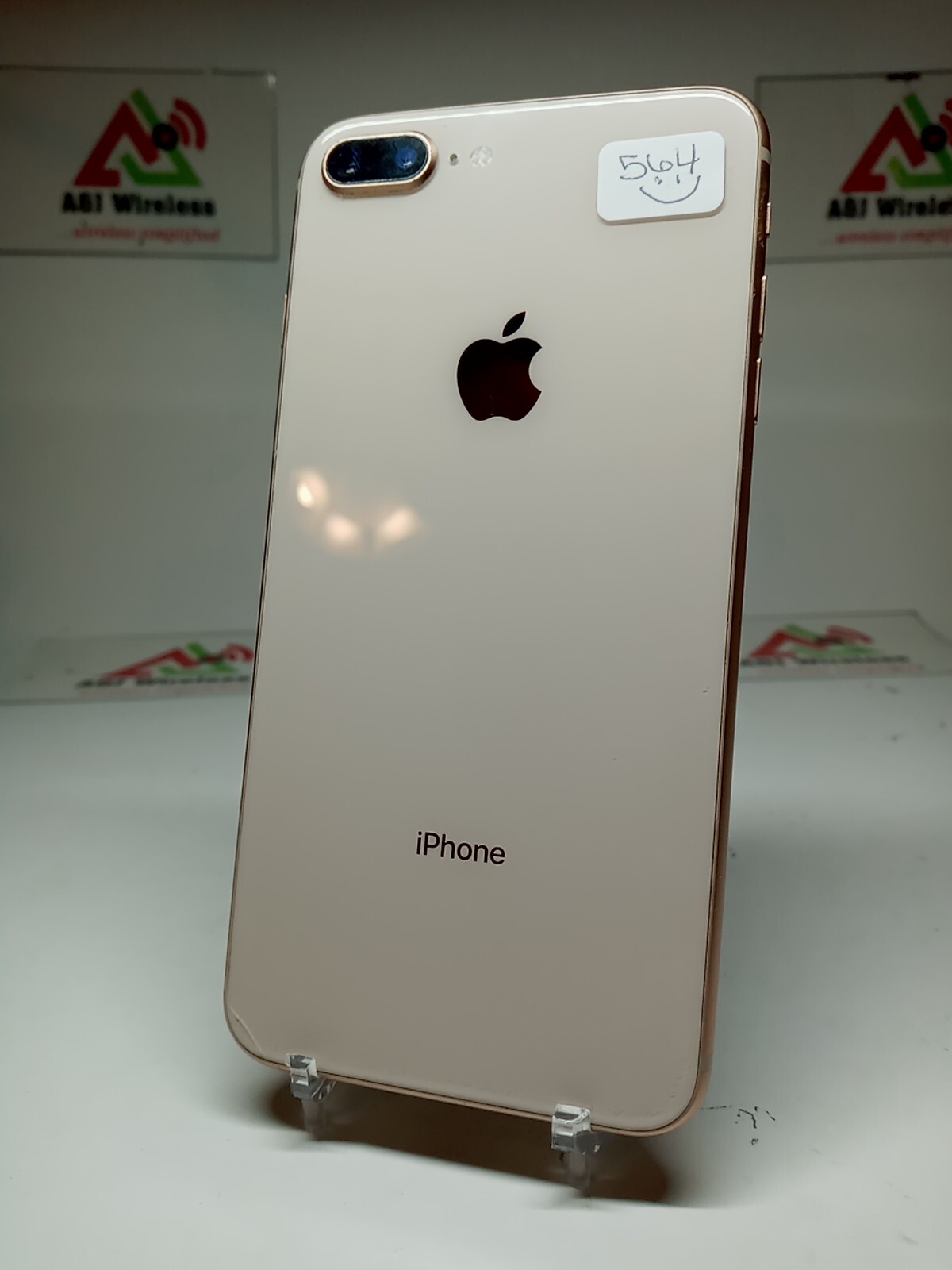 Apple iPhone 8 Plus 64GB A1897 Rose Gold GSM+CDMA. Global Unlocked
