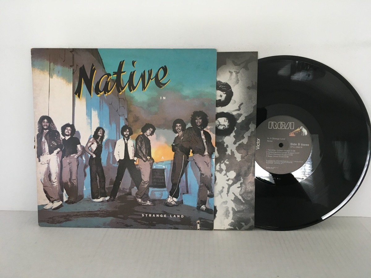 Native - In A Strange Land - RCA Victor Records (1981) 12