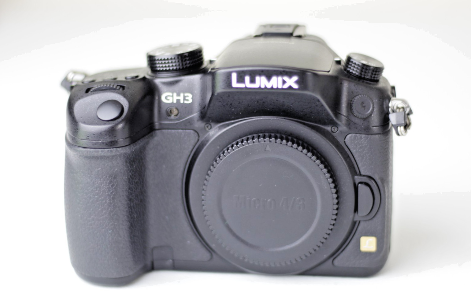 Panasonic LUMIX DMC-GH3 16.0MP Digital Camera (Body Only) Sh