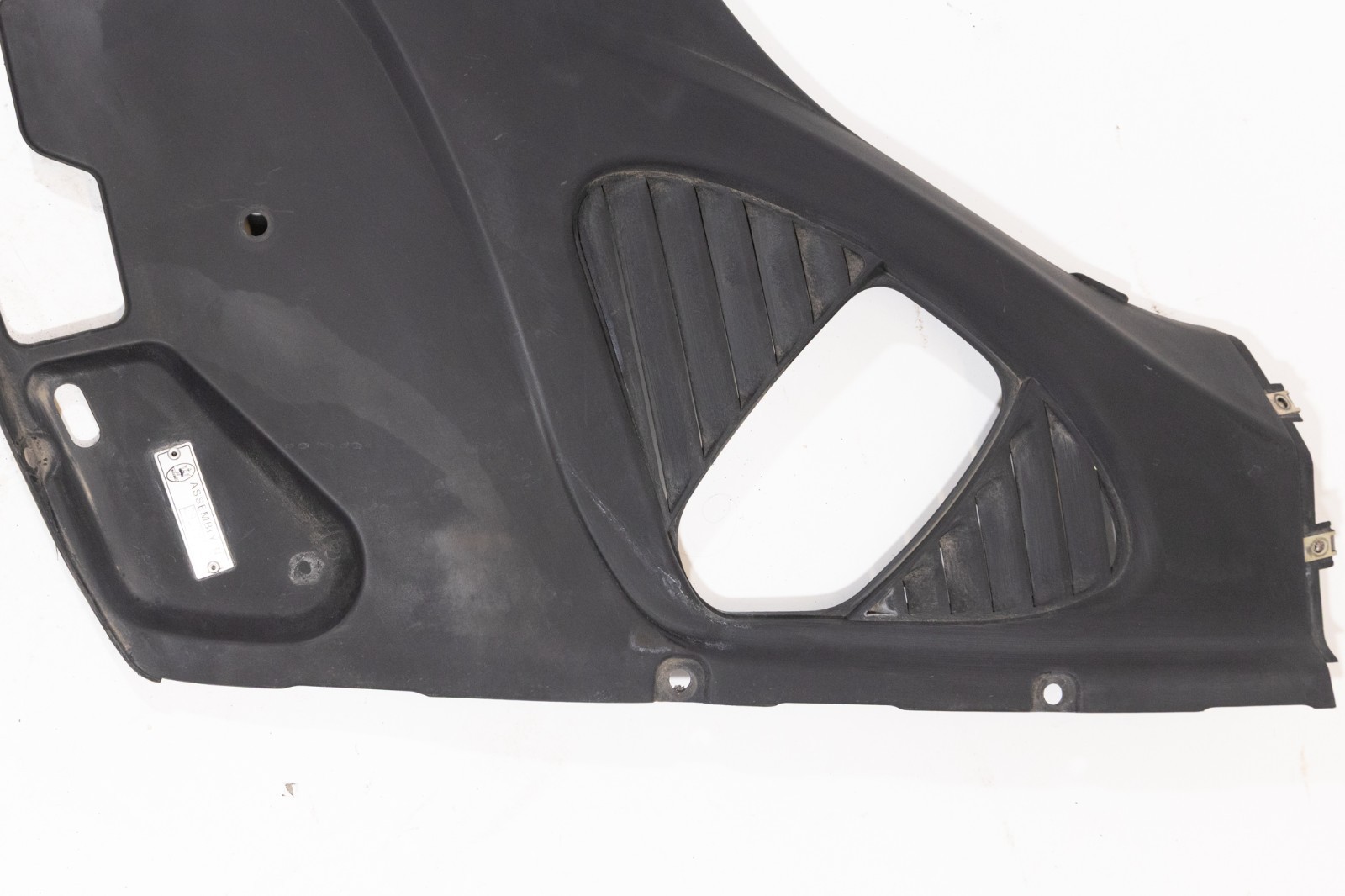 Used 2003-2007 Maserati M139 Quattroporte Central Engine Bay Cover