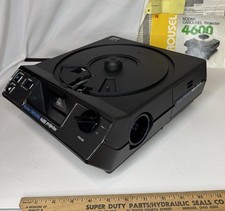 VTG Kodak Carousel 4600 Slide Projector w/ Remote And Box