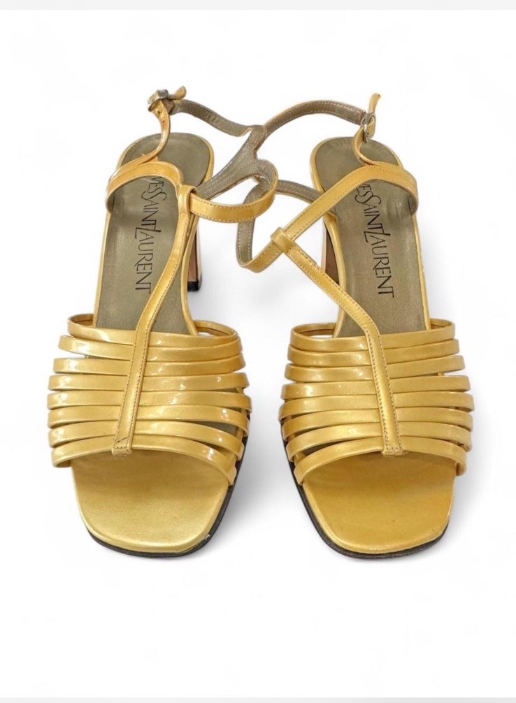 RARO tacco vintage anni 70 80 Yves Saint Laurent in pelle oro giallo con cinturino taglia 9