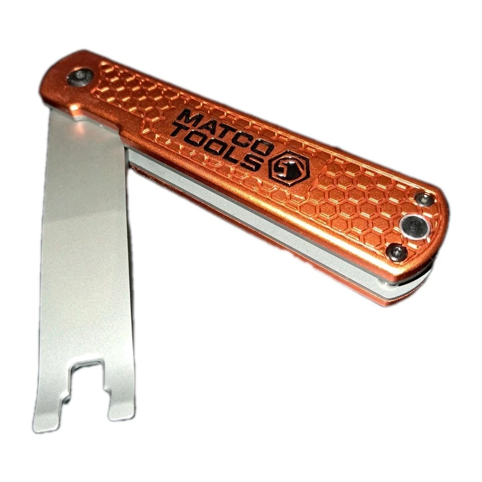 MATCO TOOLS EVERYDAY CARRY FOLDING CLIP LIFTER KNIFE WITH ALUMINUM HANDLE ORANGE - Image 3 of 4