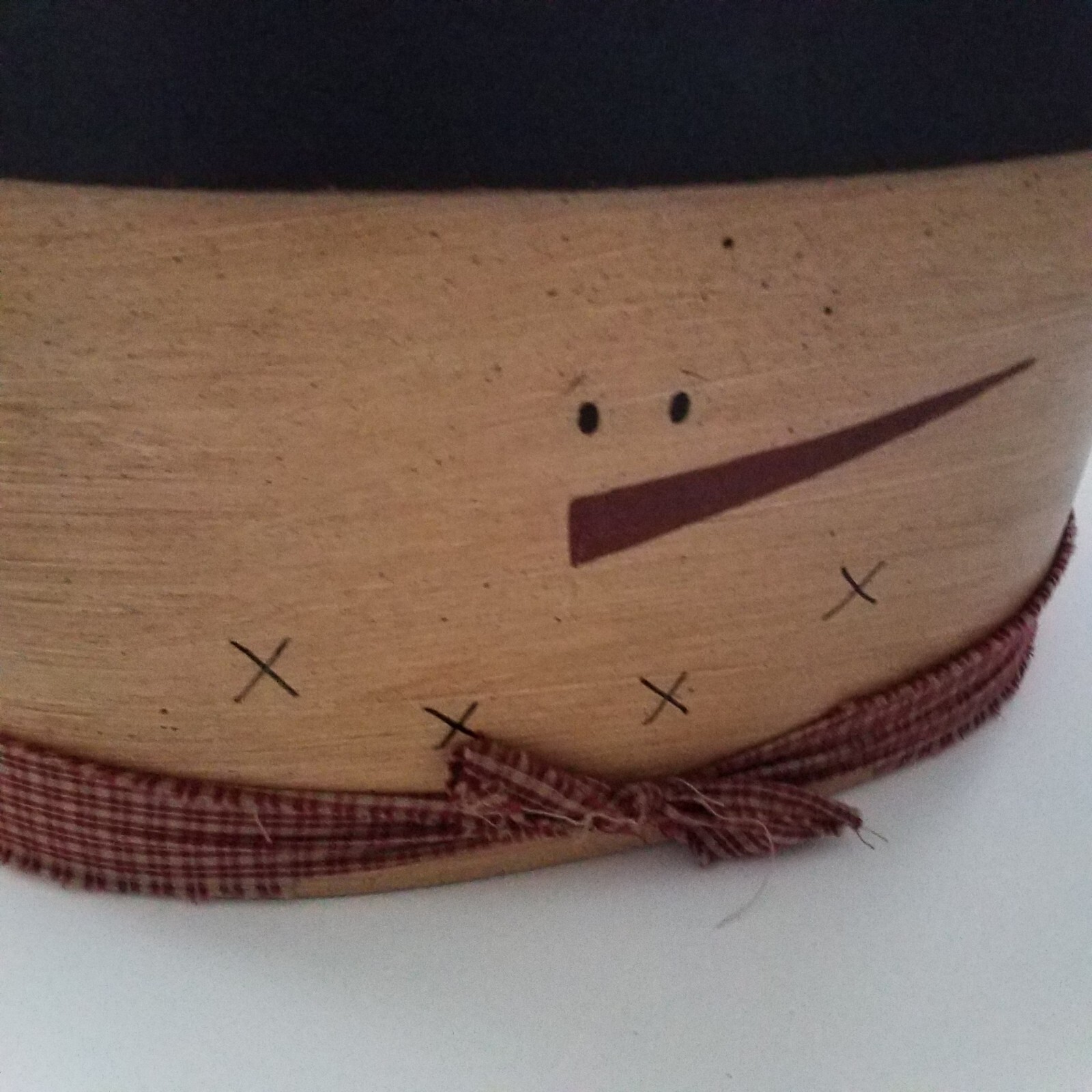 Christmas Primitive Folk Art Snowman Decorative Oval Wood Box Hand Painted