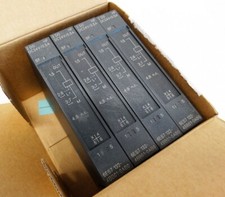 4x Siemens SIMATIC S7 6ES7132-4BB01-0AB0 E-Stand: 03 Digital Output -Unused-
