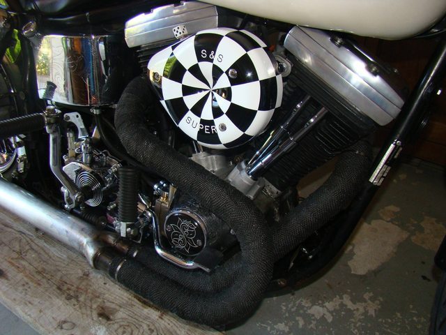 Bande thermique noire 5m pour restaurer le style vintage d'un Scrambler ou Café Racer
