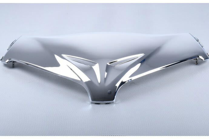 Carenage avant Goldwing GL1800 chrome pour remplacer une piece abimee