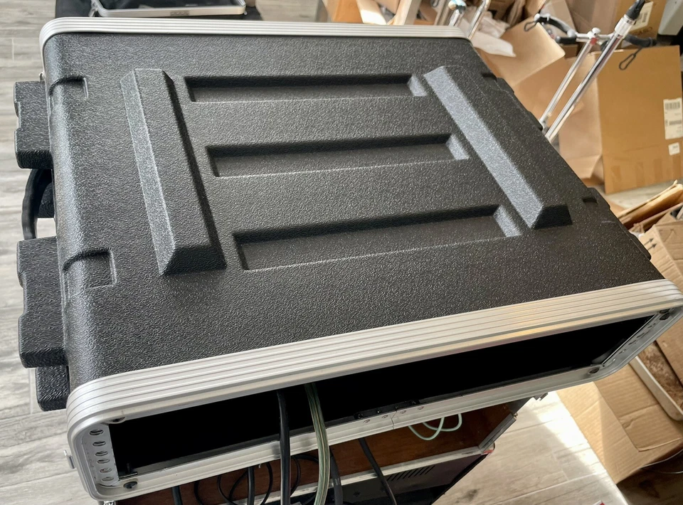 Hartke HA3500 350 Watt Bass Amp Head EH Preamp Tube & Hardcase-Serviced & Tested - Image 4 of 4