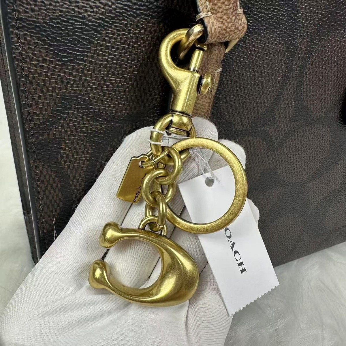 Coach Signature C Bag Charm Key Chain Key ring In Brass/Gold 1635