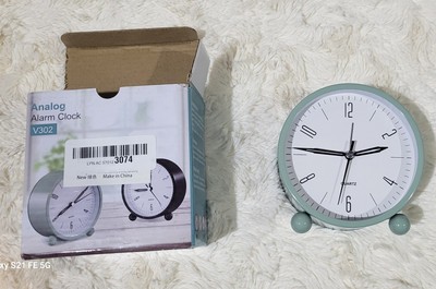 JALL Analog Alarm Clock 4 inch Super Silent Non Ticking Small Clock V302   