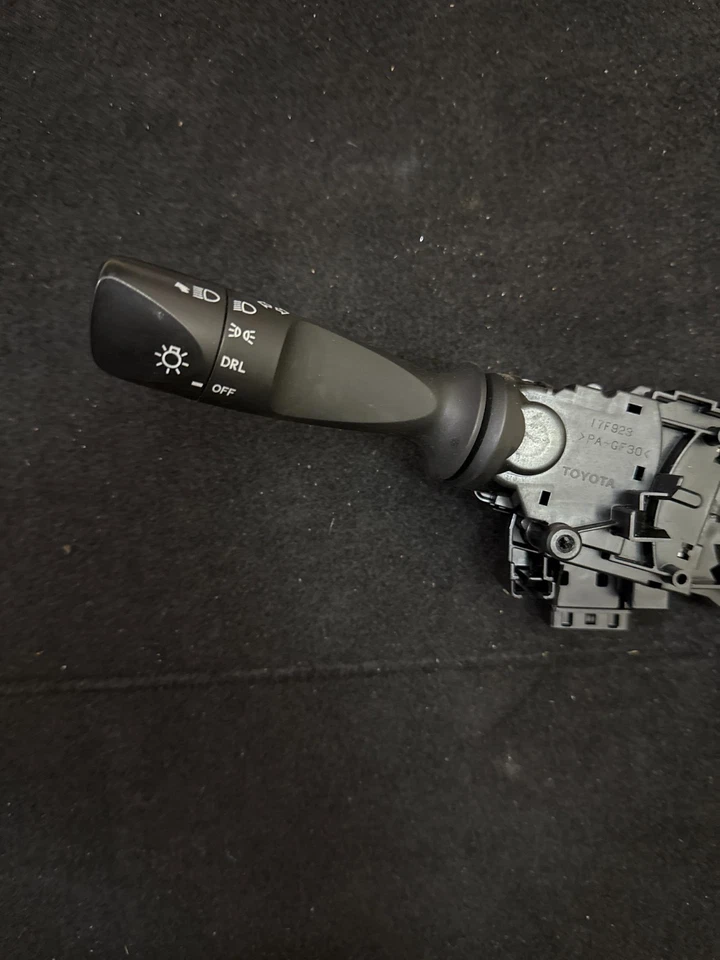 Interruptor de señal de giro y limpiaparabrisas Toyota Corolla 2014-2016 combinación OEM Foto 2 de 4