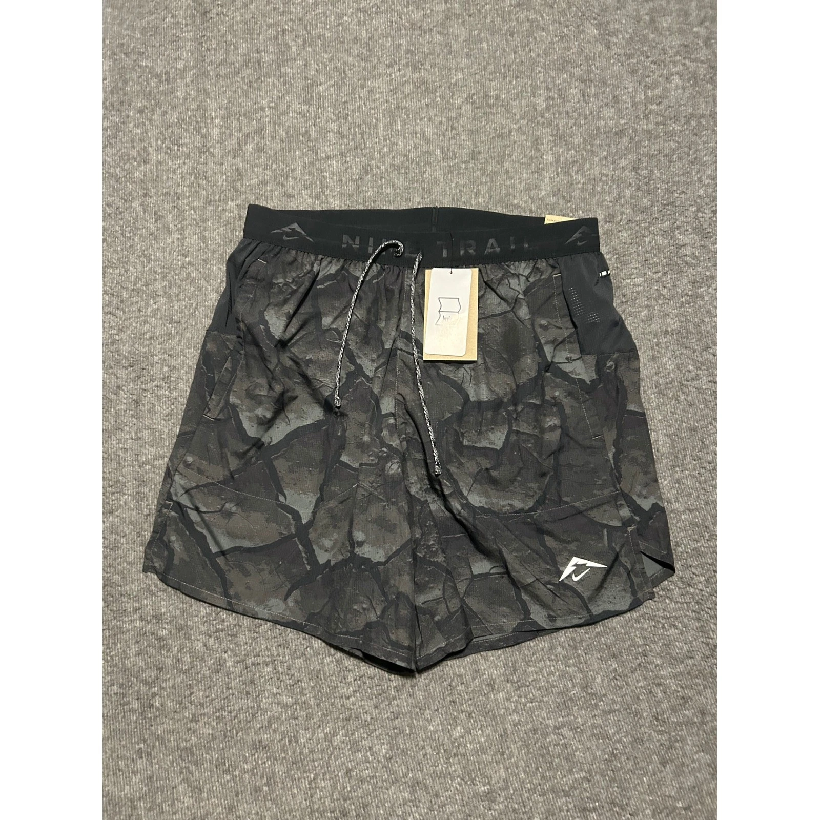 Nike Men's M Trail Dri-Fit Stride Black Running Hiking 7" Shorts FB7530-254 NWT