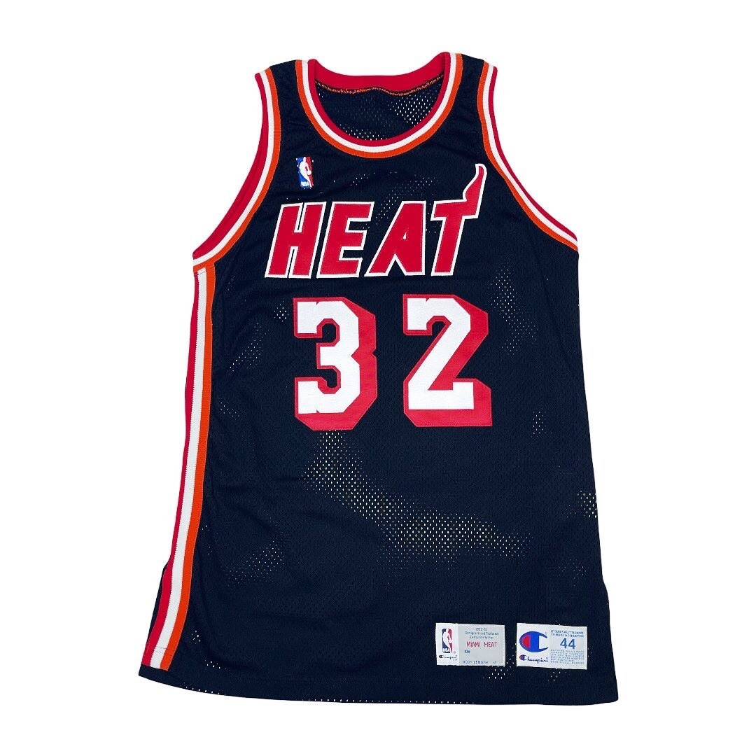 チャンピオンMiami Heat マイアミヒート ハロルドマイナー ユニフォーム RARE #4 NBA Vintage Champion Miami Heat Harold Miner Black