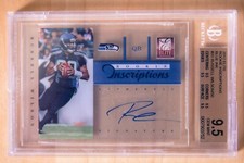 RUSSELL WILSON  RC AUTO 2012 ELITE INSCRIPTION #31 GEM Mint 9.5 AUTO 9