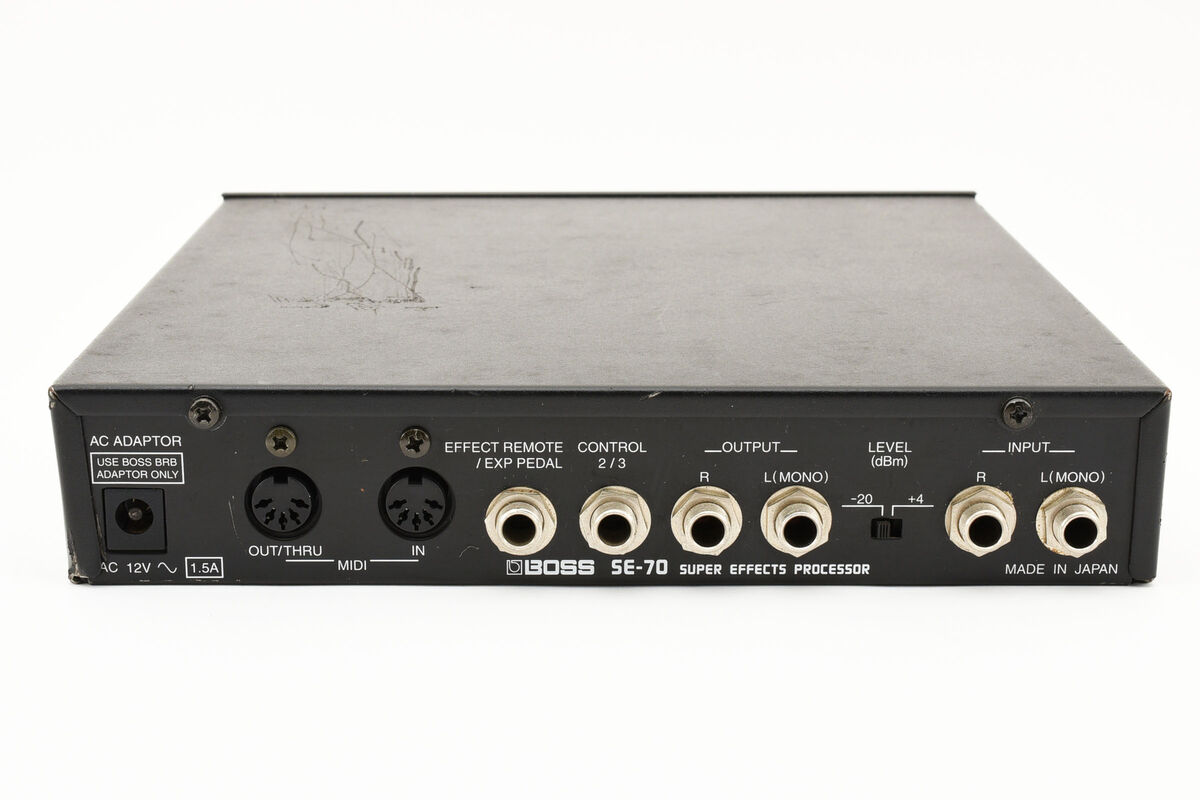 Boss SE-70 Multi Super Effects Processor Shipping Free From Boss SE-70 Multi Super Effects Processor Shipping Free From