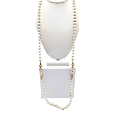 Basic Beige Beaded Vintage Necklace in Off White and Taupe Lucite Beads