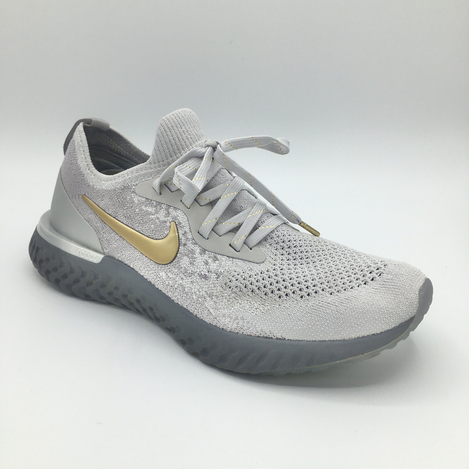 nike epic react metallic