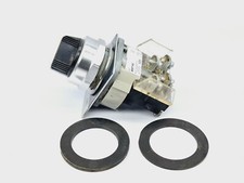 ALLEN BRADLEY 800T-H2 SELECTOR SWITCH 2-POSITION VZ9 SER. T