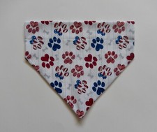 JULY 4TH PATRIOTIC LARGE PAWS ON WHITE DOG SCARF/BANDANA--S, M, L