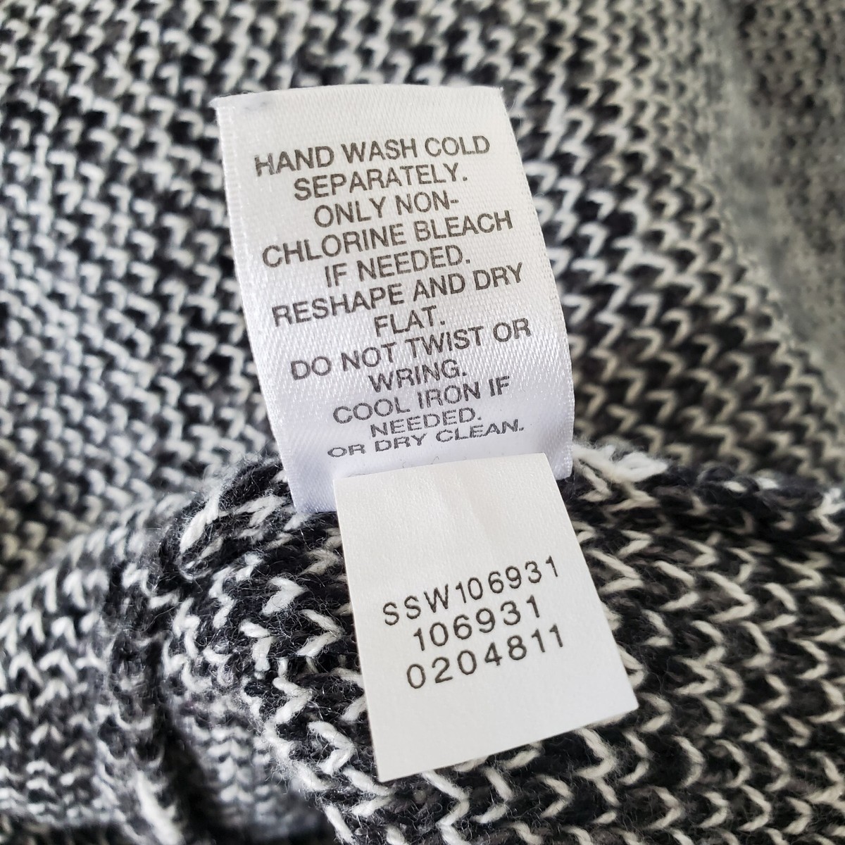 J. Jill Sweater Womens Size XS Black Gray Knit Ombre Speck Mock