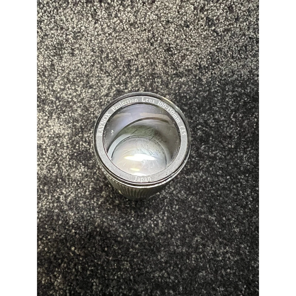 Raynox Zoom Projection Lens 100-150mm f3.5 for Kodak and Ektagraphic - Image 2 of 4