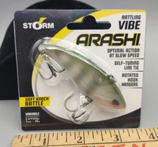 NEW STORM ARASHI RATTLING VIBE 9/16OZ AVB07 680 BLUEGILL 2-3/4"