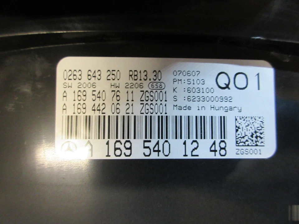 2008 MERCEDES A CLASS A180 CDI SE 5DR CVT AUTO SPEEDOMETER A1695401248 - Image 2 of 3