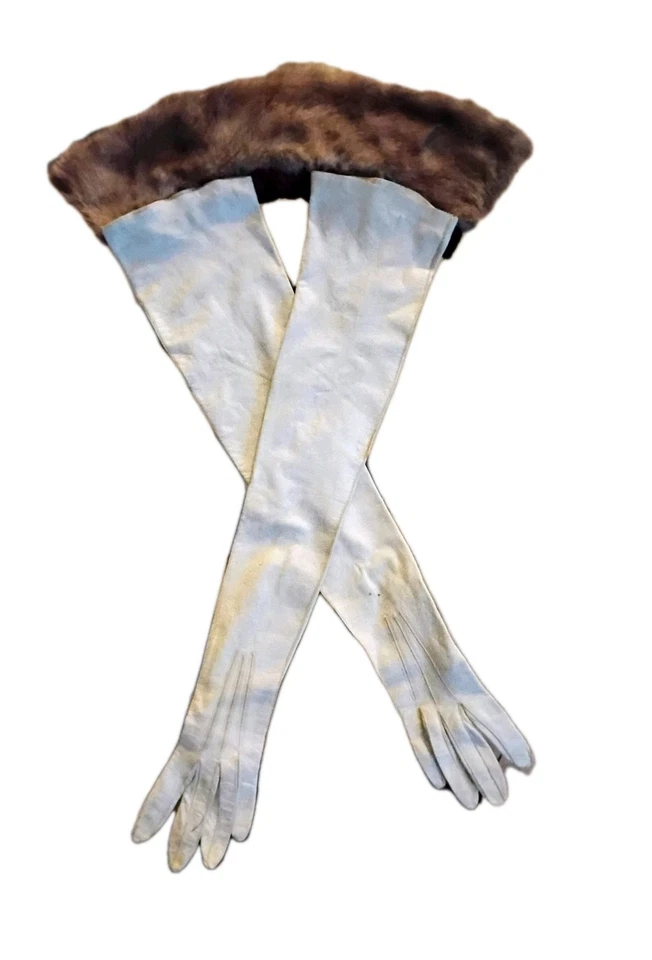 26 " White Kid Leather Wedding Formal Gloves  White Mink Cuff 7. 5 Mint Elegant - Image 4 of 4