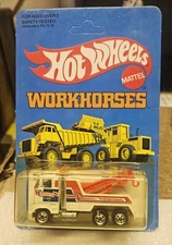 1981 Hot Wheels Workhorses Steve's Towing Rig Wrecker 3916 Unpunched card