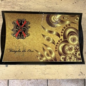 Fuente OpusX Templo de Oro Collectible Cigar Box Display Case