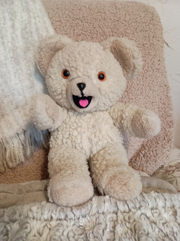 Vintage-10” 1986 Russ Berrie Snuggle Fabric Softener Plush Bear Lever Bros