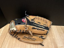 Rawlings RBG4 13 Inch RHT Baseball Glove Mitt Fastback Model, L.N.C. See Photos
