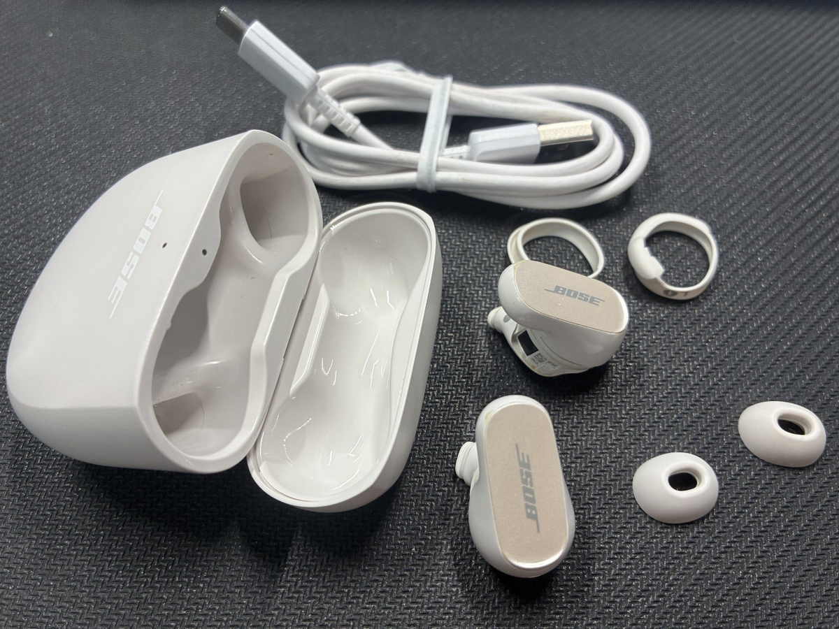 Bose QuietComfort Earbuds II Noise-Cancelling Earbuds Soapstone