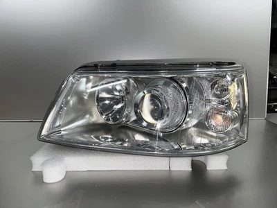 Scheinwerfer VW T5 Multivan Bi-Xenon projektzwo KBA 90797 links - Bild 1 von 4