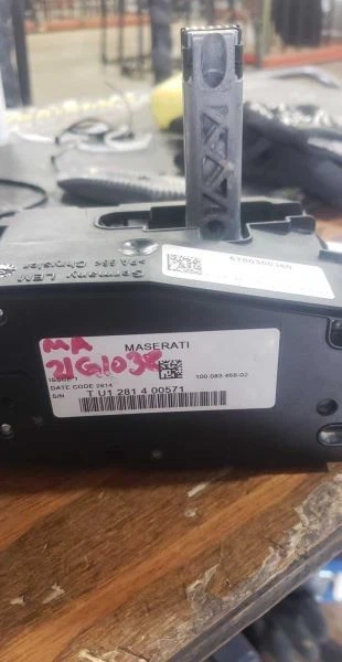 Cambio Maserati Ghibli 2015 transmisión cambio 1672666 Foto 2 de 4