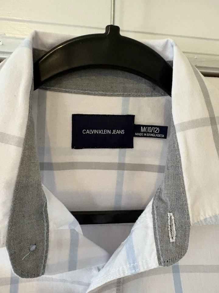 CALVIN KLEIN BOYS WHITE STRIPED BUTTON DOWN Short Sleeve Youth Boys 10/12 - Image 2 of 4