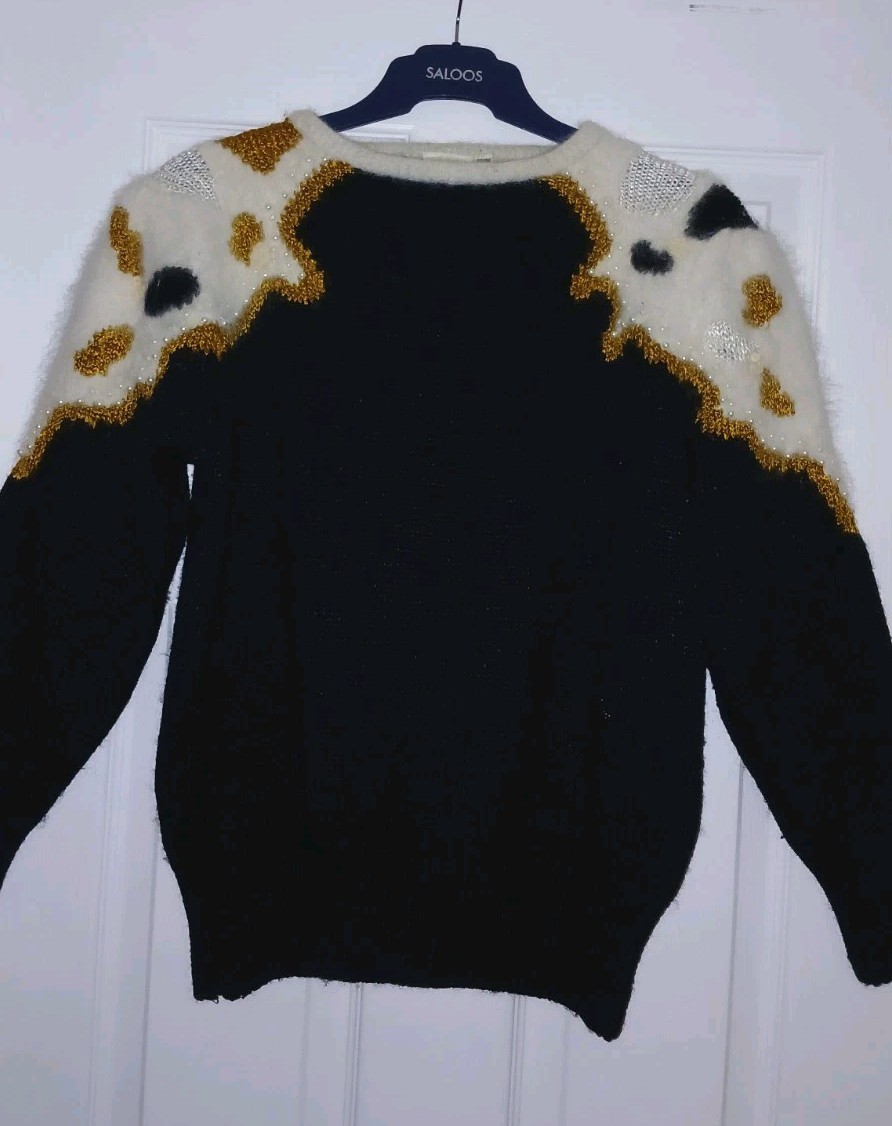 Vintage Women's Jumper Black White Wool Angora Size UK 8-12 UK
