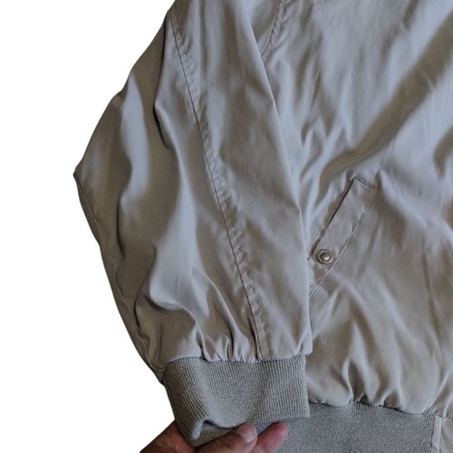 Versatile Beige Bomber Jacket - Timeless Style - size XL - Picture 5 of 13
