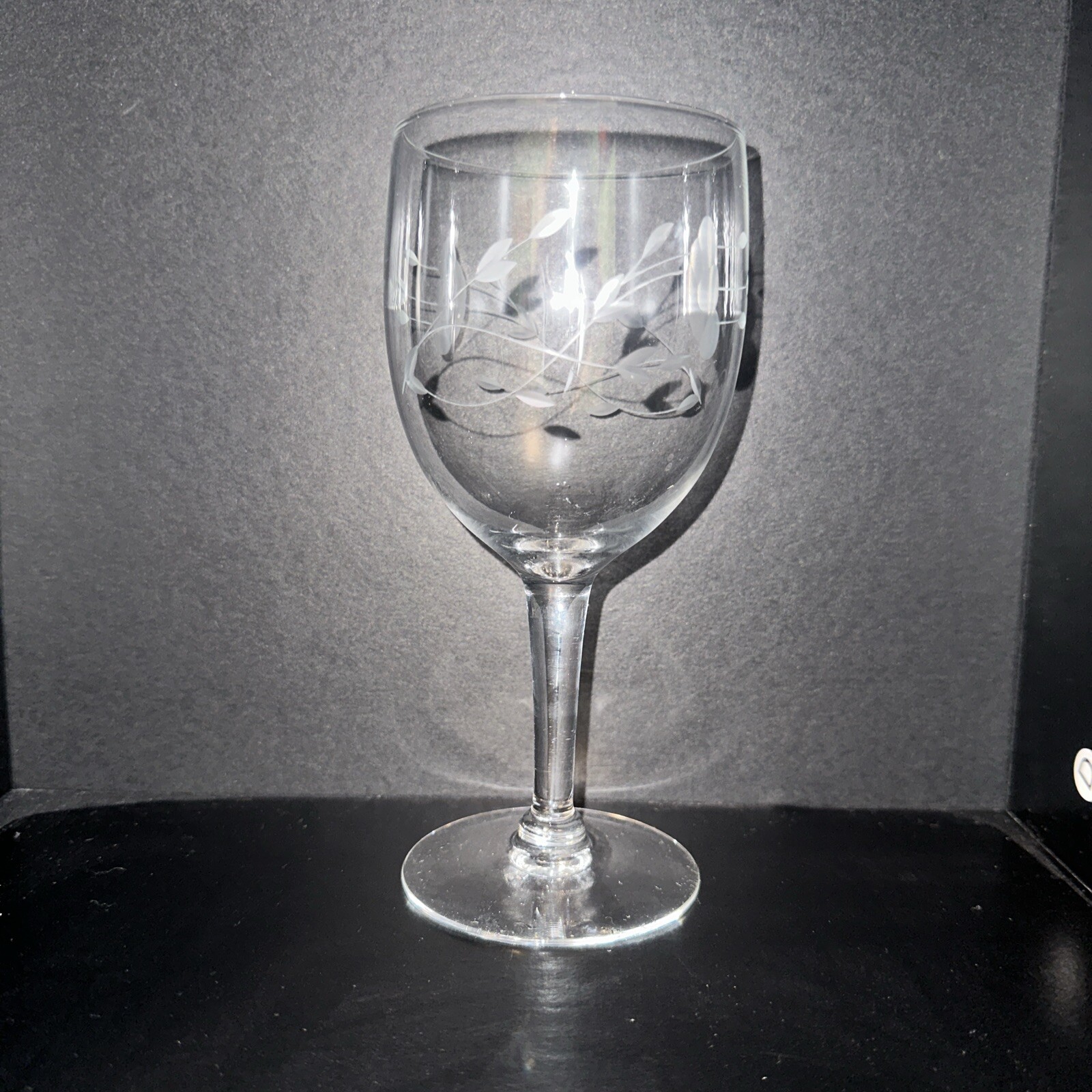 Princess House Heritage Crystal Wine Stemmed Glasses 6oz. Etched Set of