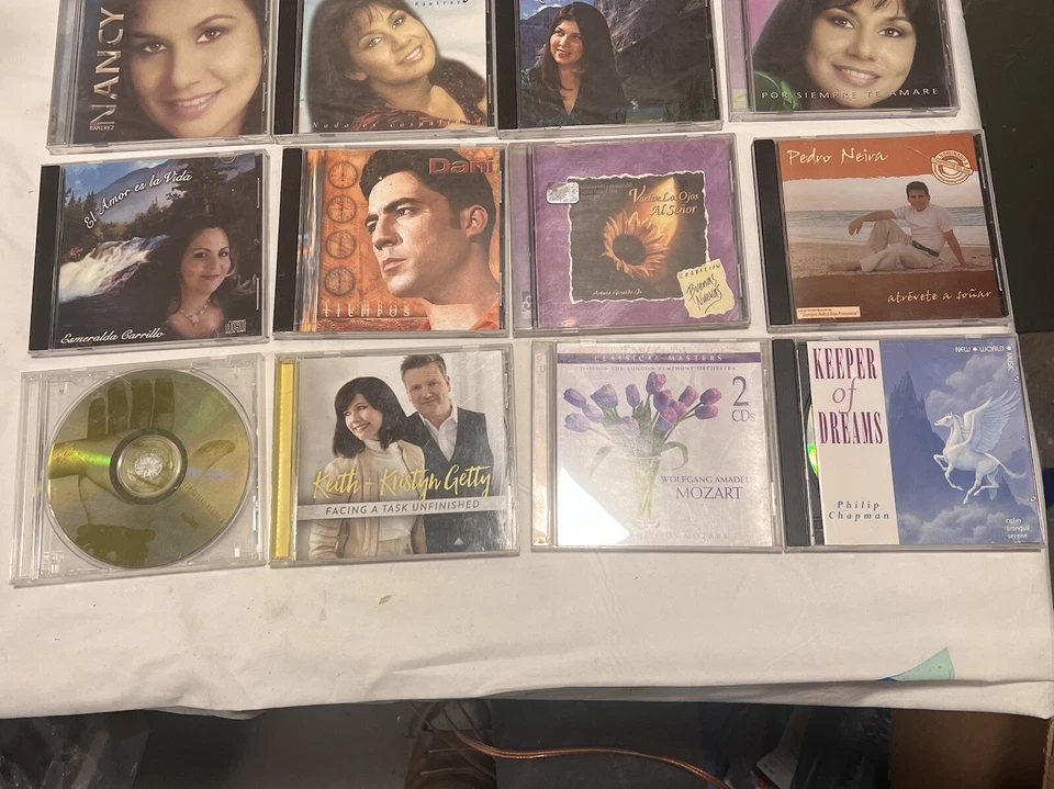 Spanish Christian Music CD Lot Bubdle 16 Musica Cristiana Nancy Sotelo Canzion - Image 3 of 4