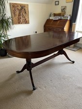 Antique Extendable Wooden Dining Table Oval Top