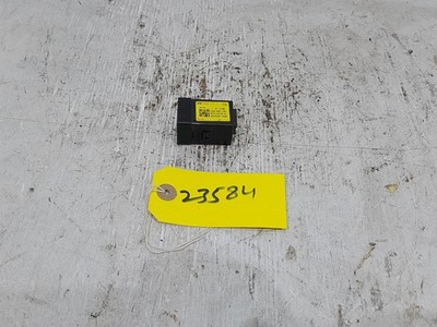 HYUNDAI I10 MPI SE CONNECT 2019-2026 USB STECKDOSE PORT CONNECTION 96120K6100