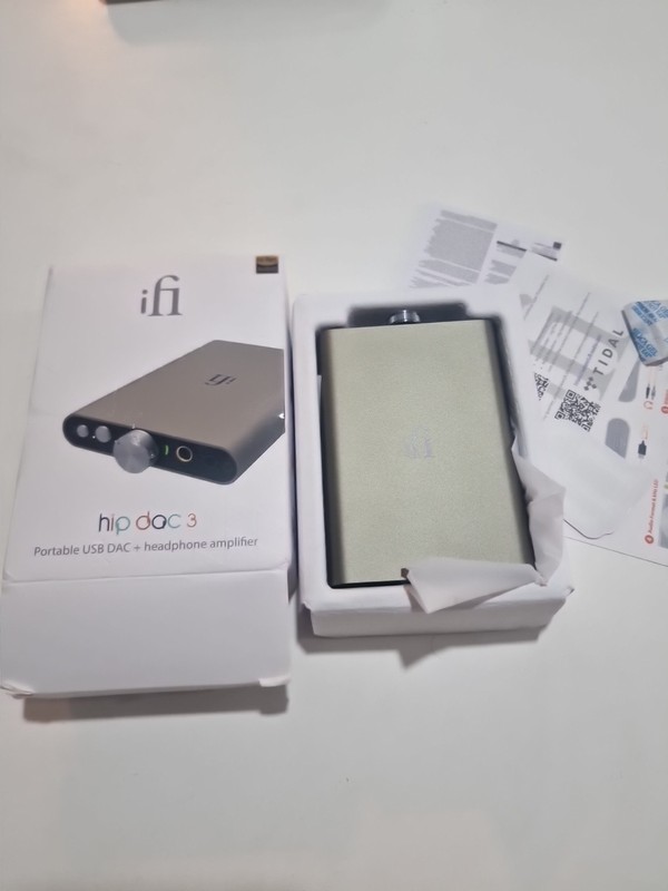 iFi hip dac 3 Portable USB DAC + headphone amplifier
