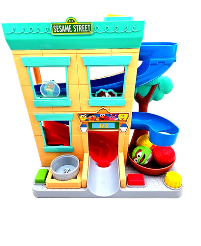Sesame Street Round the Neighborhood Ball Drop Toys Toddlers Sounds Talking