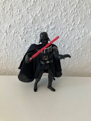 Hasbro Vintage 2004 Star Wars Darth Vader