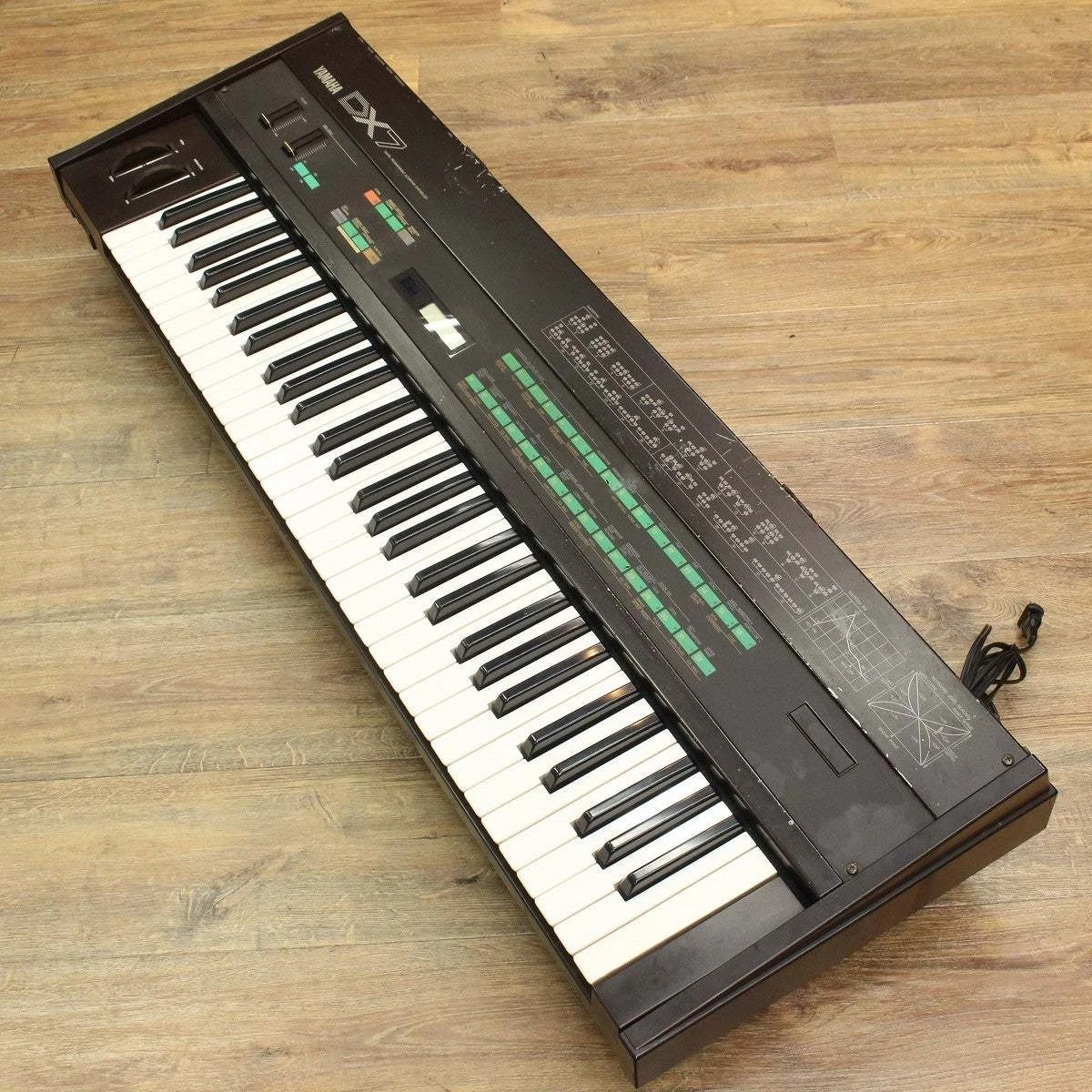 Preços baixos em Teclado Yamaha dx7 | eBay